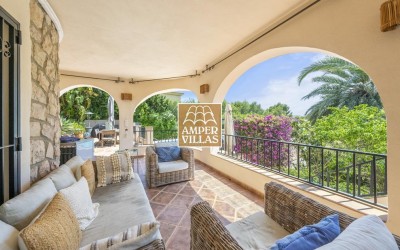 Villa til salgs med vakker utsikt i Altea Costa Blanca